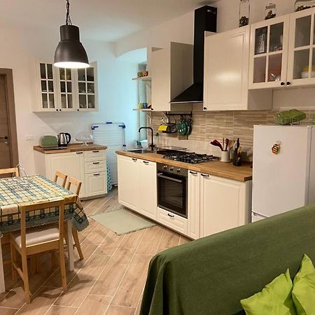 Casa Vacanze Nuanua Trieste Exteriör bild